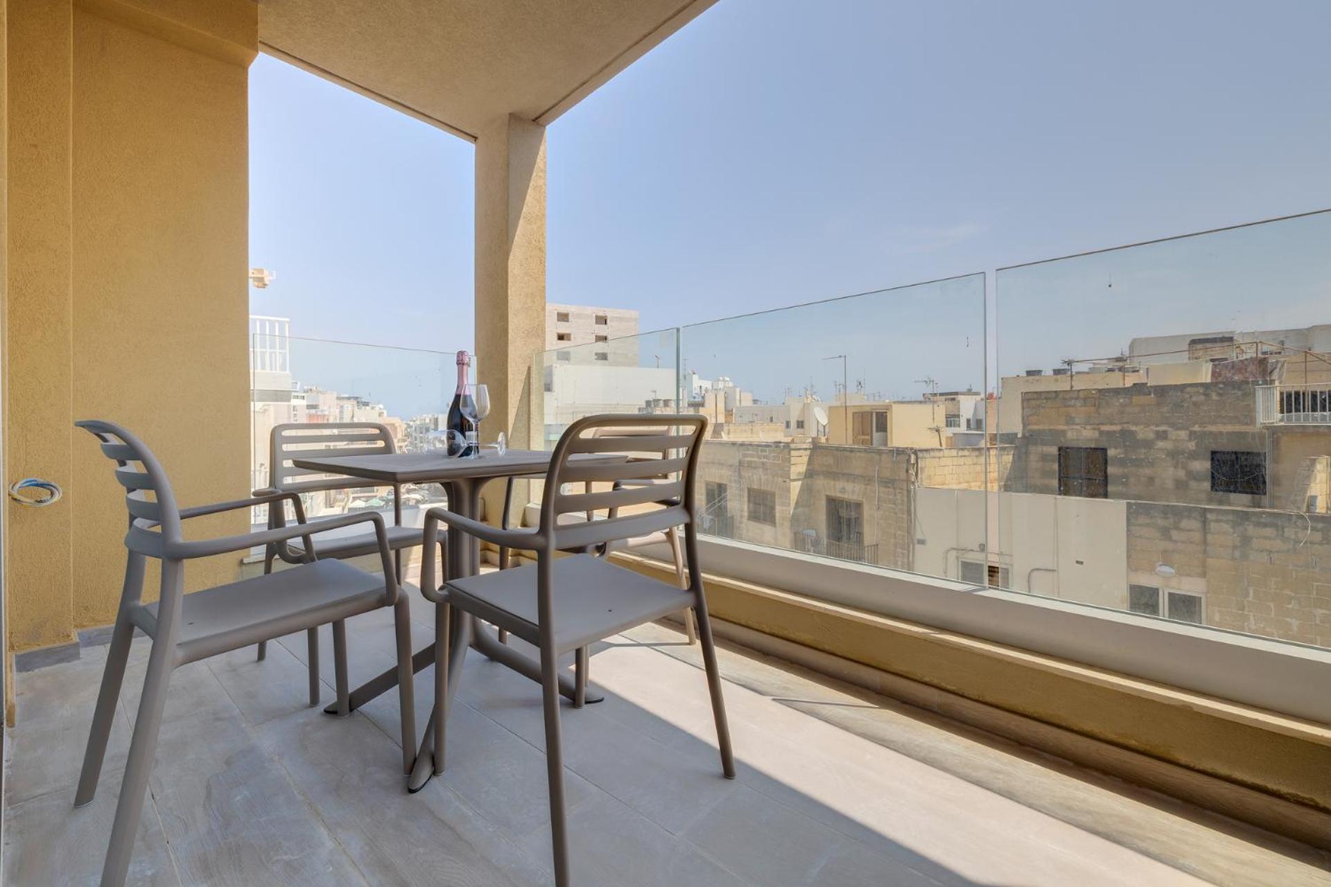 Wave Crest Holiday Apartments St. Paul's Bay Bagian luar foto