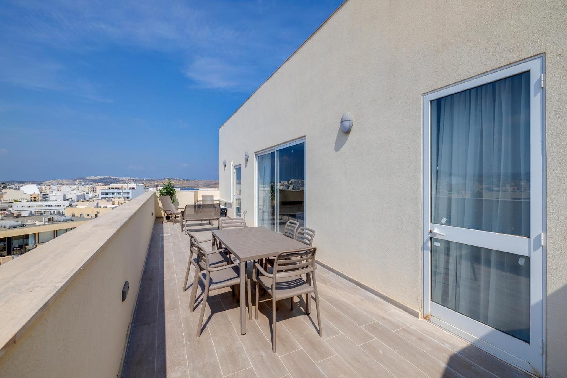 Wave Crest Holiday Apartments St. Paul's Bay Bagian luar foto
